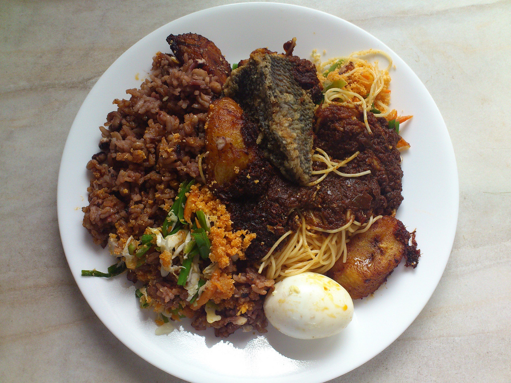 Waakye Complet
